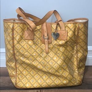 Dooney & Bourke Large leather bag